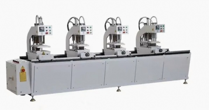 हेभी-ड्युटी PVC UPVC रंगीन विन्डोज प्रोफाइल उच्च-स्पीड 4 CNC हेडहरू सहित सिमलेस वेल्डिङ मेसिनहरू
