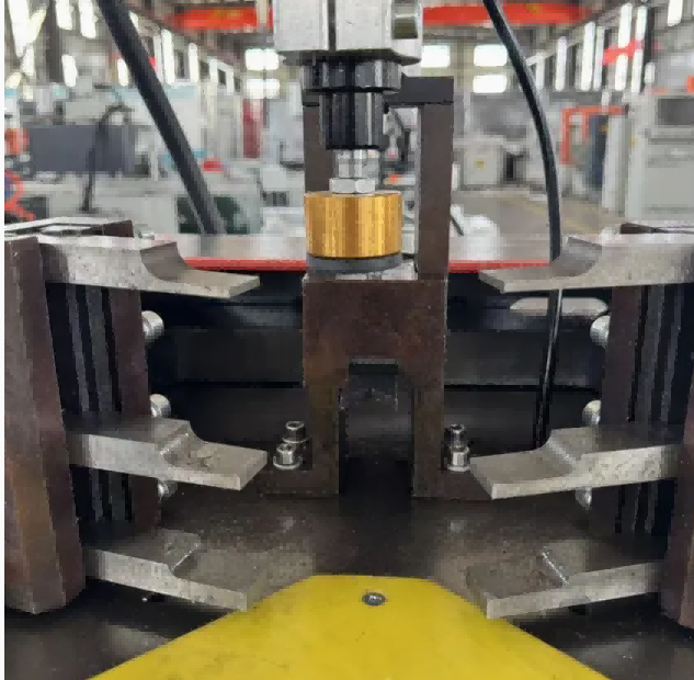 उच्च-शक्ति 140mm एल्युमिनियम कुना संयोजन मिसिन